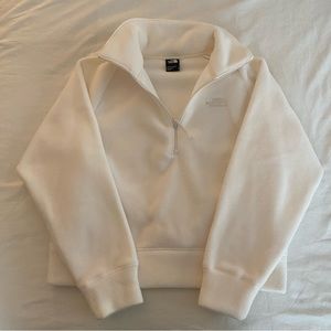 The North Face White Fleece 1/4 Zip